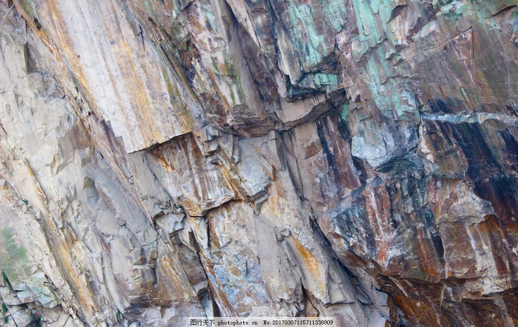 梦见别人掉下悬崖,梦境背后的深层预兆与心理解析 梦见别人掉下悬崖,梦境背后的深层预兆与心理解析